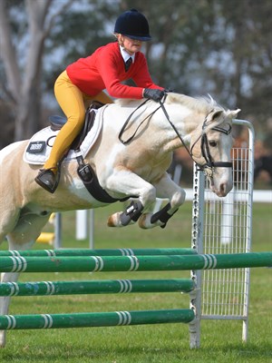 A young rider at the Victorian Interschools State Championships. © Derek O'Leary