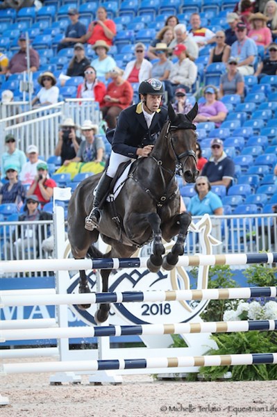 Chris Burton and Cooley Lands had a clear round - © Michelle Terlato