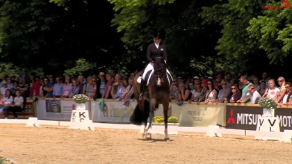 Dorothee Schneider and her new Grand Prix horse, Faustus - Screenshot