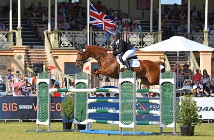 Hazel Shannon and Clifford, winners of the CCI4* at Adelaide (2016). © Julie Wilson/FEI