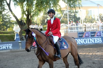 José Maria Quintana Melgoza and 11-year-old mare Scully. © FEI/Anwar Esquivel