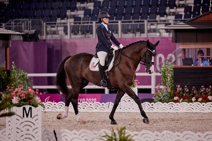 Roxanne Trunnell riding Dolton won gold for the USA in the Grade I Freestyle at Tokyo 2020. © FEI/Liz Gregg