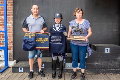 Taylor Farley Memorial Award winner Ella Robinson and the Farley Family. © Geoff McLean / Gone Riding Media