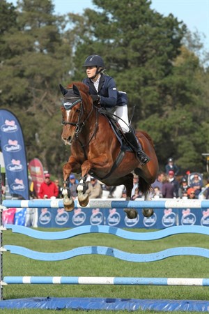 Tiffany & LH Johnny jumping 1.35m Grand Prix courses only 4 years after starting at 65cm. © Michelle Terlato