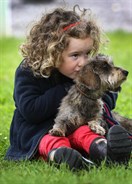 Young spectator and puppy © Lorraine O’Sullivan/Tattersalls International Horse Trials