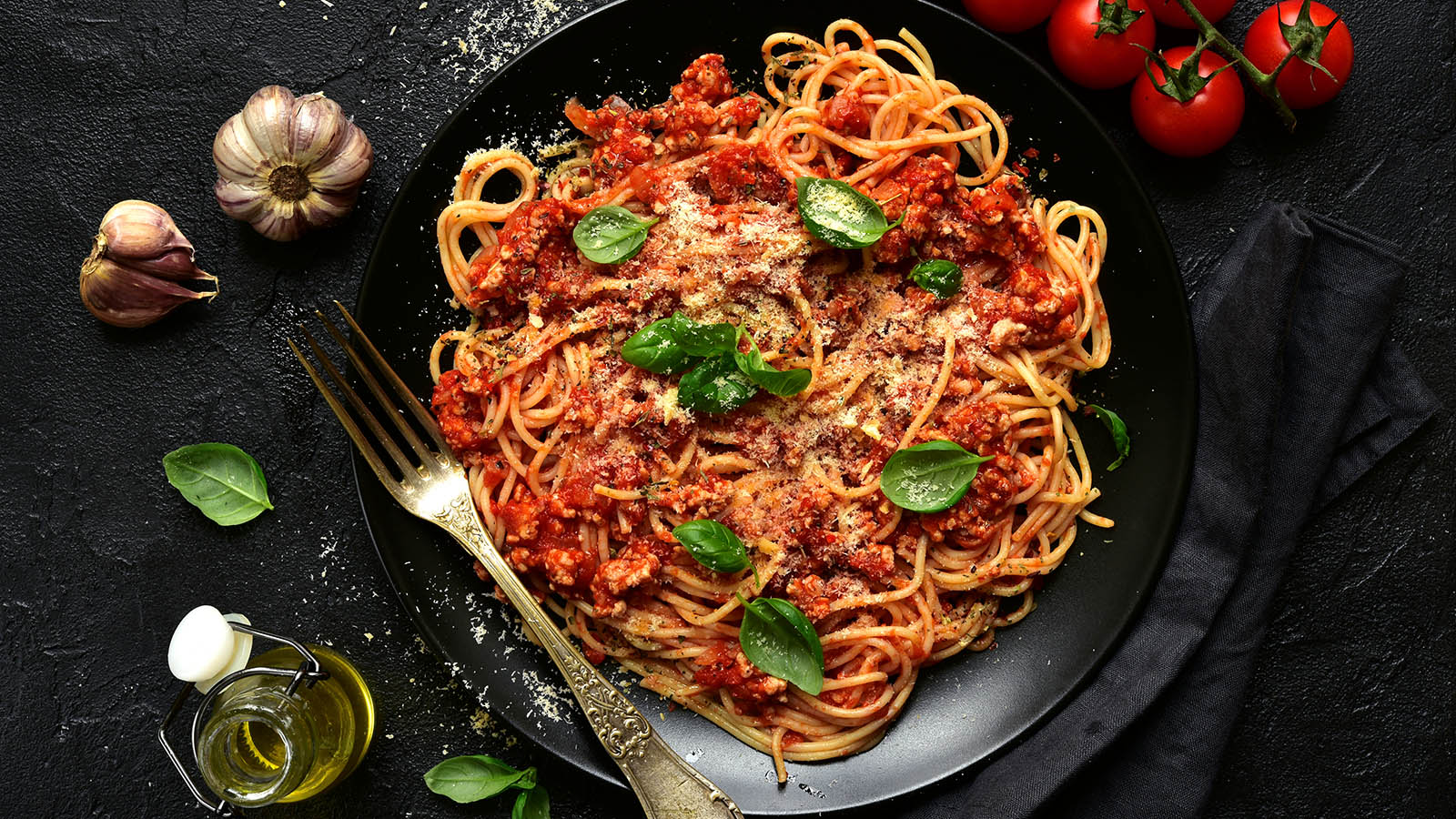 SPAGHETTI BOLOGNESE